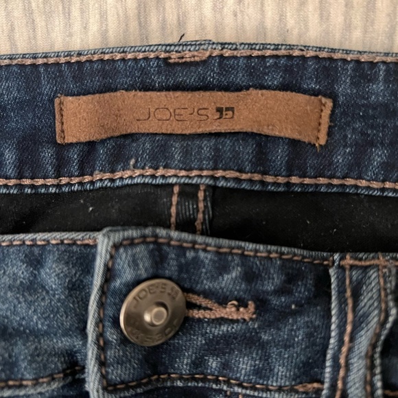 Joes Skinny Jeans
Size: 25 Color: Blue - Picture 5 of 5